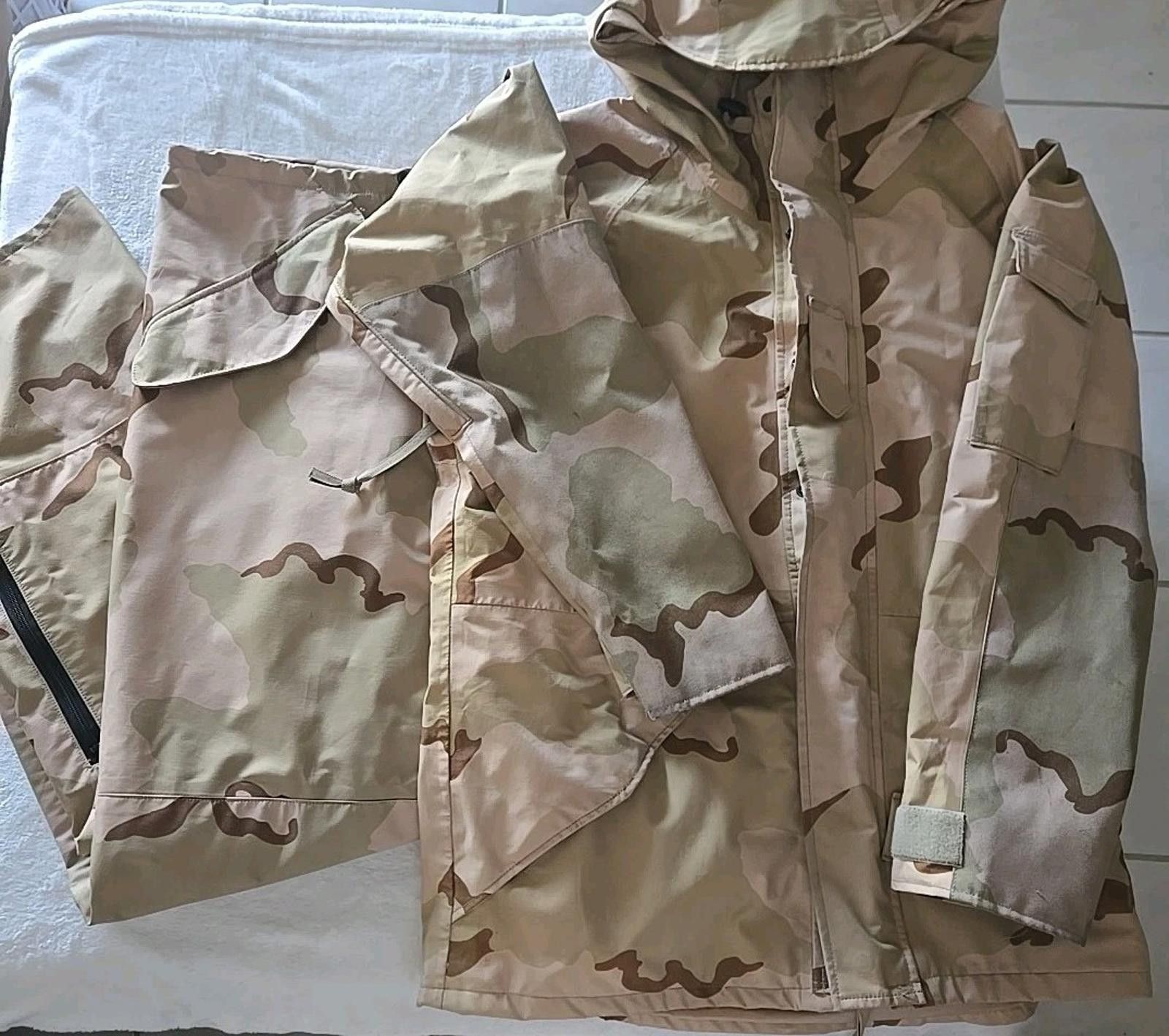 Goretex Desert Camouflage Goretex Jacket Pant Suit US Army ECWCS Size US M / EU 48-50 / 2 - 1 Thumbnail