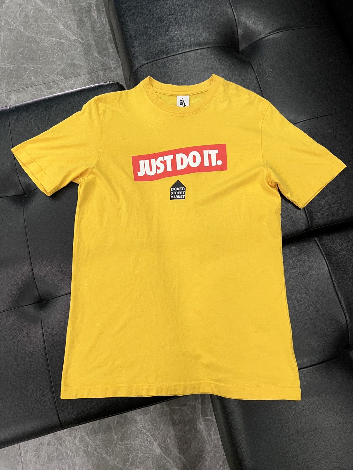 Nike Nike by Dover Street Market “Just Do It.” T-Shirt Size US M / EU 48-50 / 2 - 1 Thumbnail