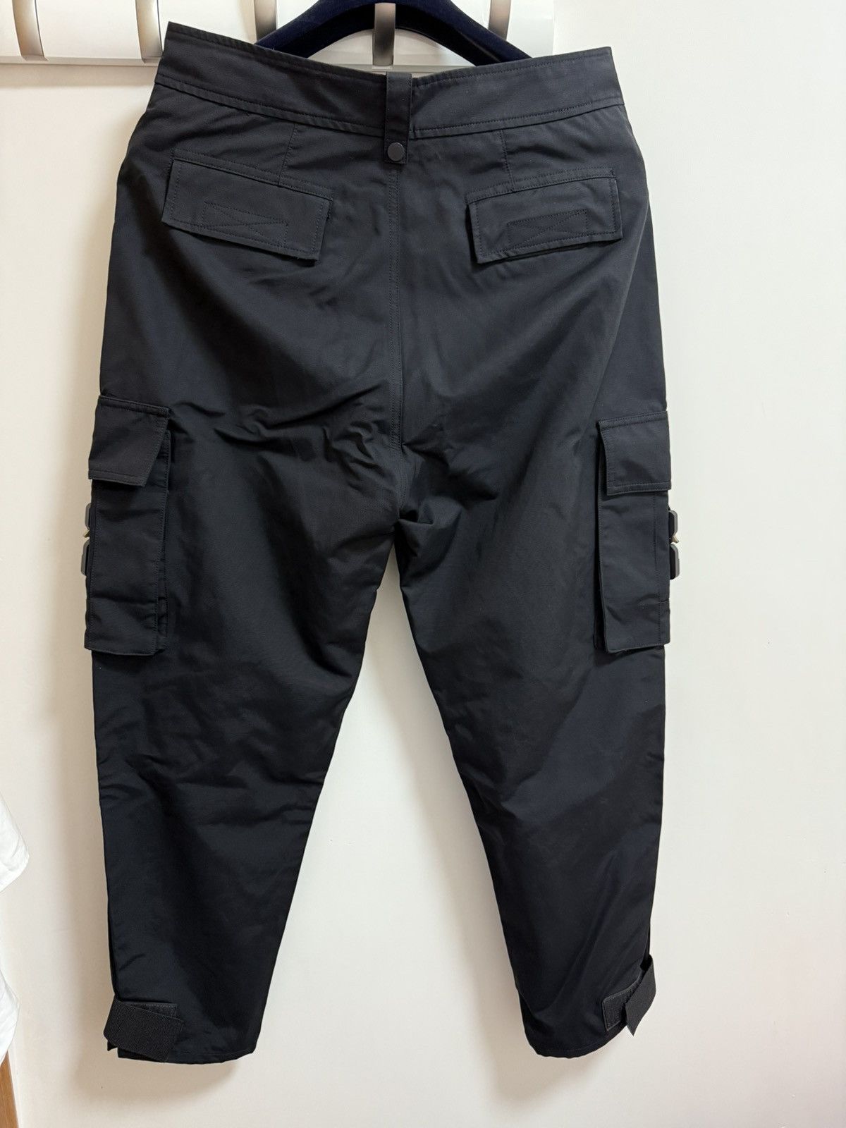 Alyx × Dior Dior black technical cargo pants with alyx buckles 48 Size US 31 - 3 Thumbnail