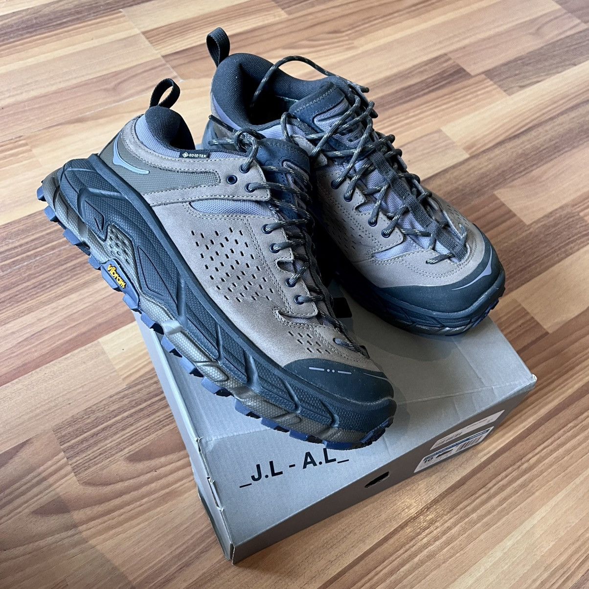 Hoka One One Jl Al | Grailed