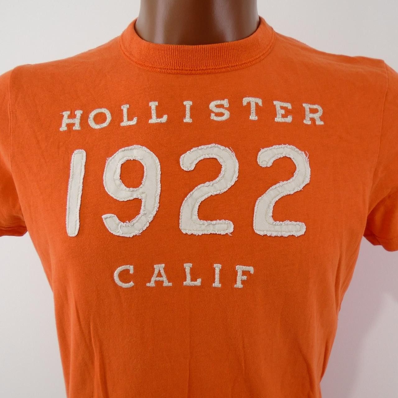 Hollister Men's T-Shirt Hollister. Orange. M. Used. Good Size US M / EU 48-50 / 2 - 6 Thumbnail