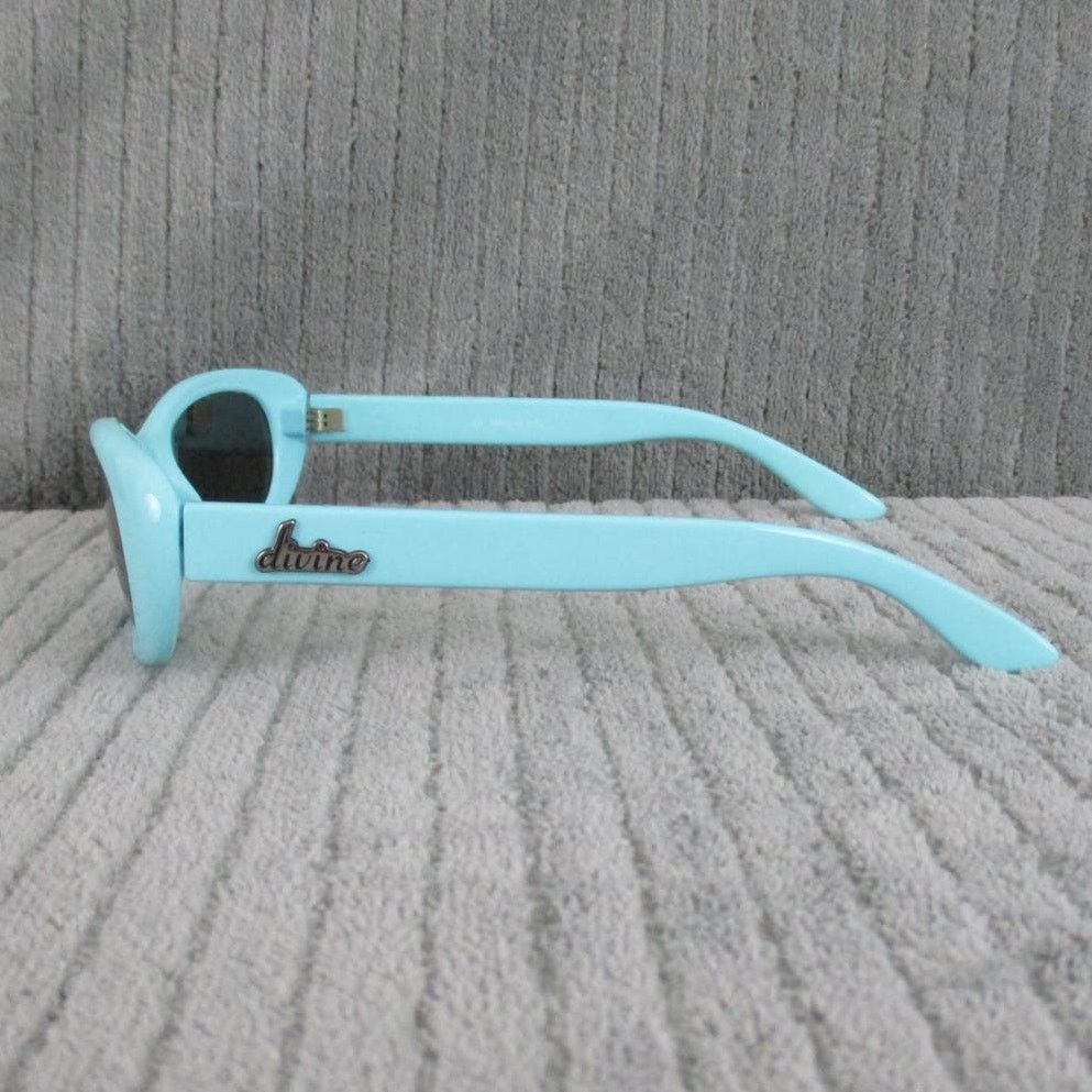 Other New Divine Eyewear Medusa Light Blue/Smoke Sunglasses NWT Size ONE SIZE - 3 Thumbnail
