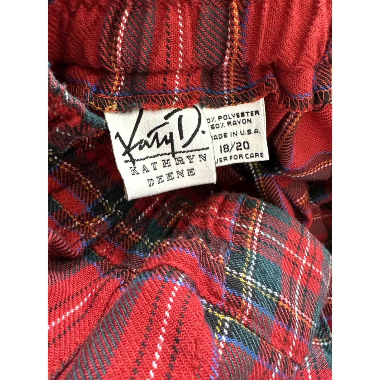 Vintage VINTAGE Skirt Plaid Red XL Women’s Knee Length Pleated Fringe Polyester Rayon Aline Wrap Tartan 18/20 SS2 Size 40" / US 18 - 4 Thumbnail