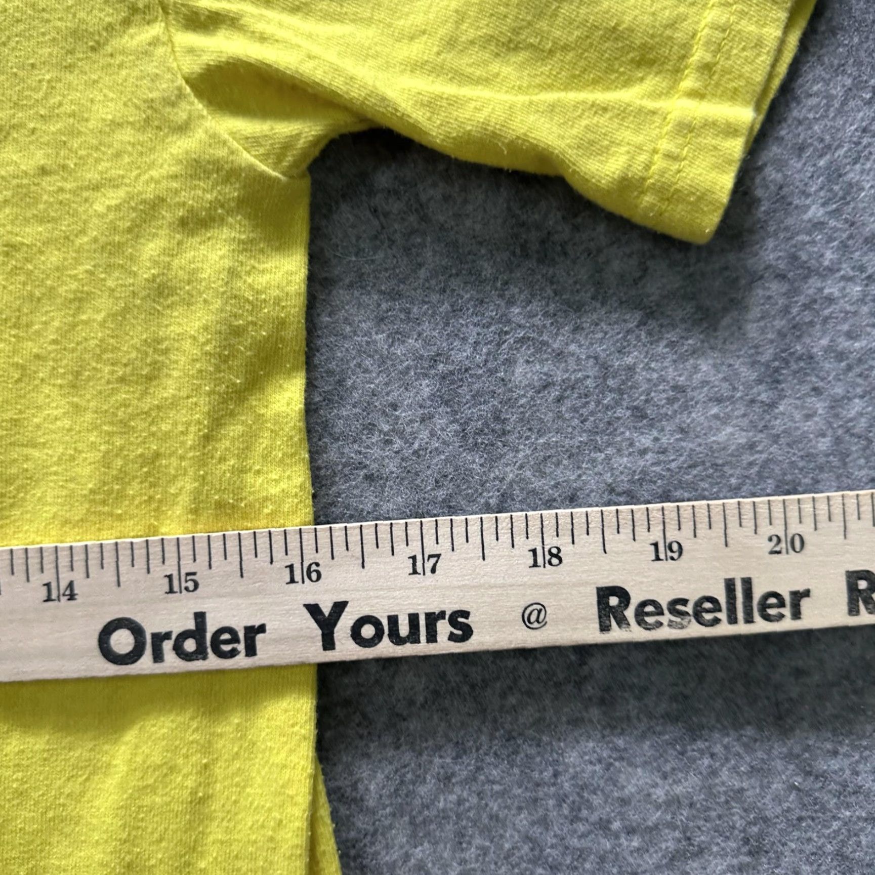 Fruit Of The Loom VINTAGE Fruit of the Loom YMCA Summer Camp Shirt Mens Small Yellow 2006 Graphic Tee Size US S / EU 44-46 / 1 - 5 Thumbnail
