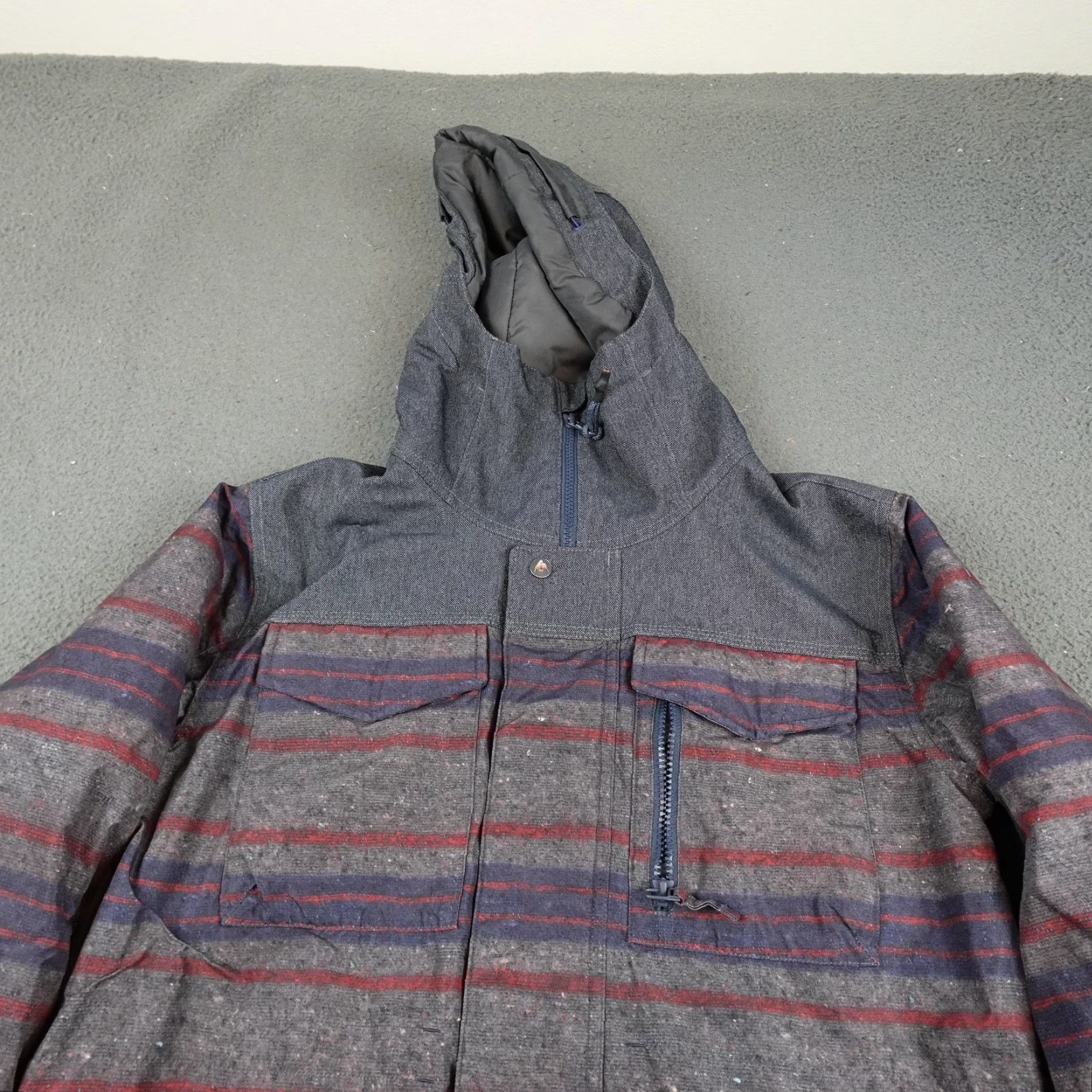 Burton Burton Covert Living Lining Jacket Mens Small Gray Hooded Ski Snowboard Size US S / EU 44-46 / 1 - 4 Thumbnail