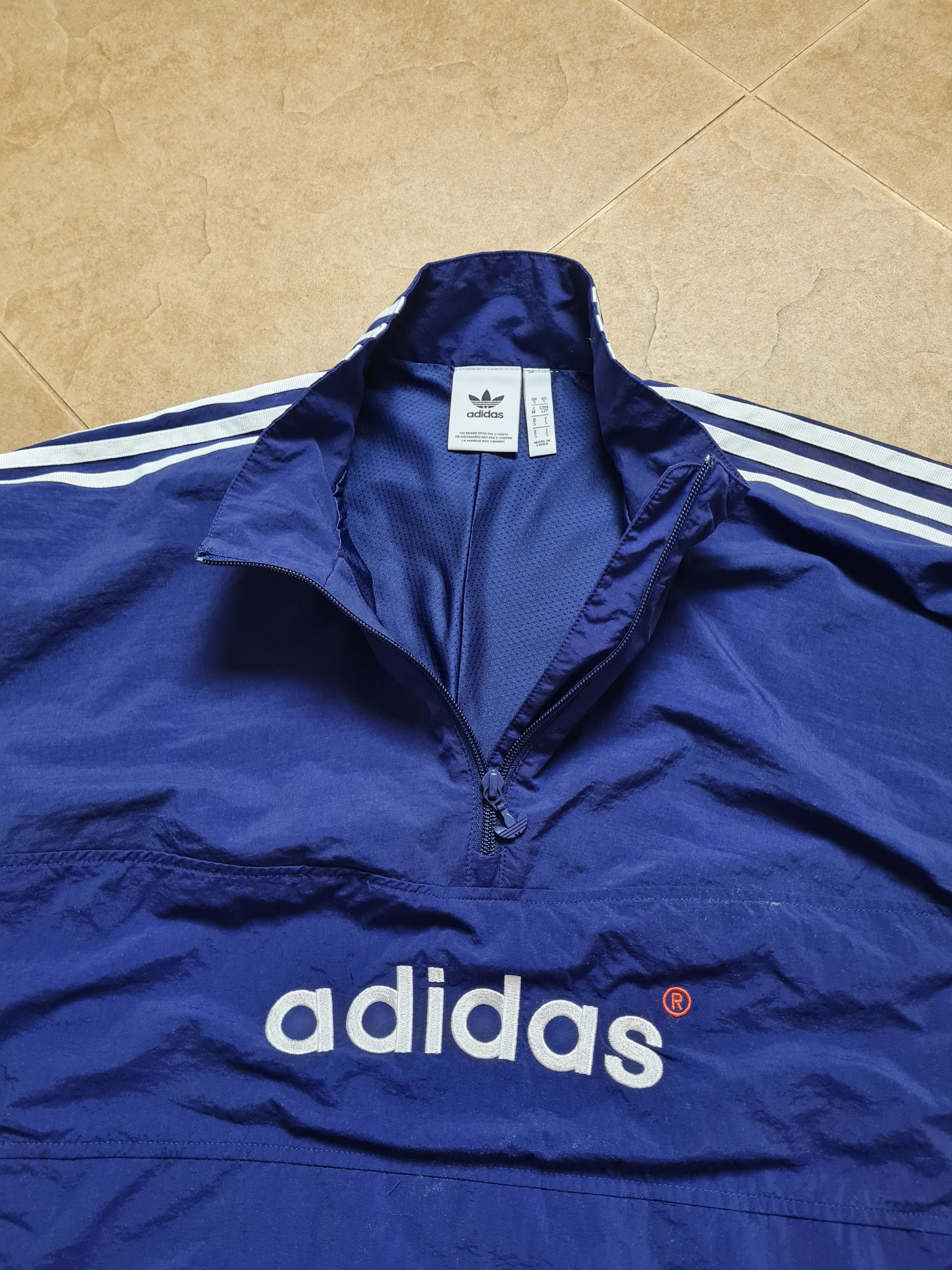 Adidas Vintage Adidas Originals mens Archive Woven Track Top Size US S / EU 44-46 / 1 - 19 Thumbnail