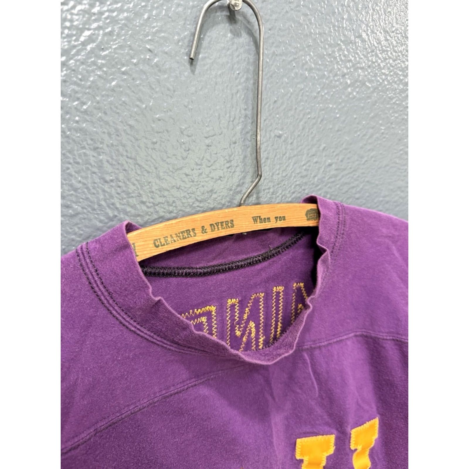 Russell Athletic VINTAGE Russell Athletic Gold Label Purple Cotton Ringer Tee Shirt L Fiji 1970s Mens Boys Shirts Sportswear Beach Size US L / EU 52-54 / 3 - 2 Thumbnail