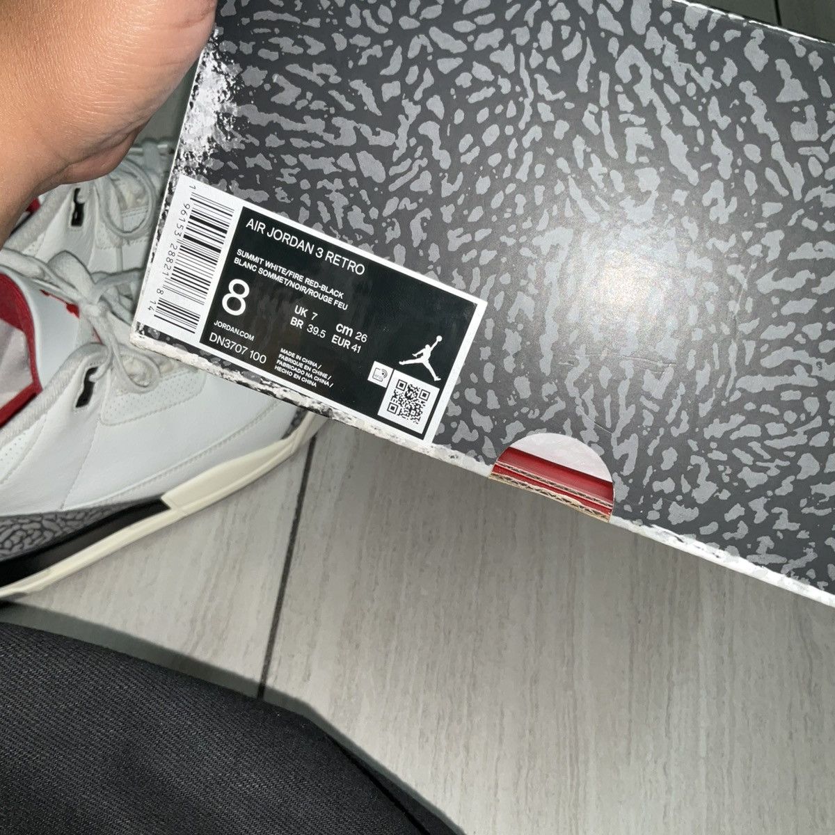 Jordan Brand Jordan 3 white cement mens size 8 Size US 8 / EU 41 - 3 Thumbnail