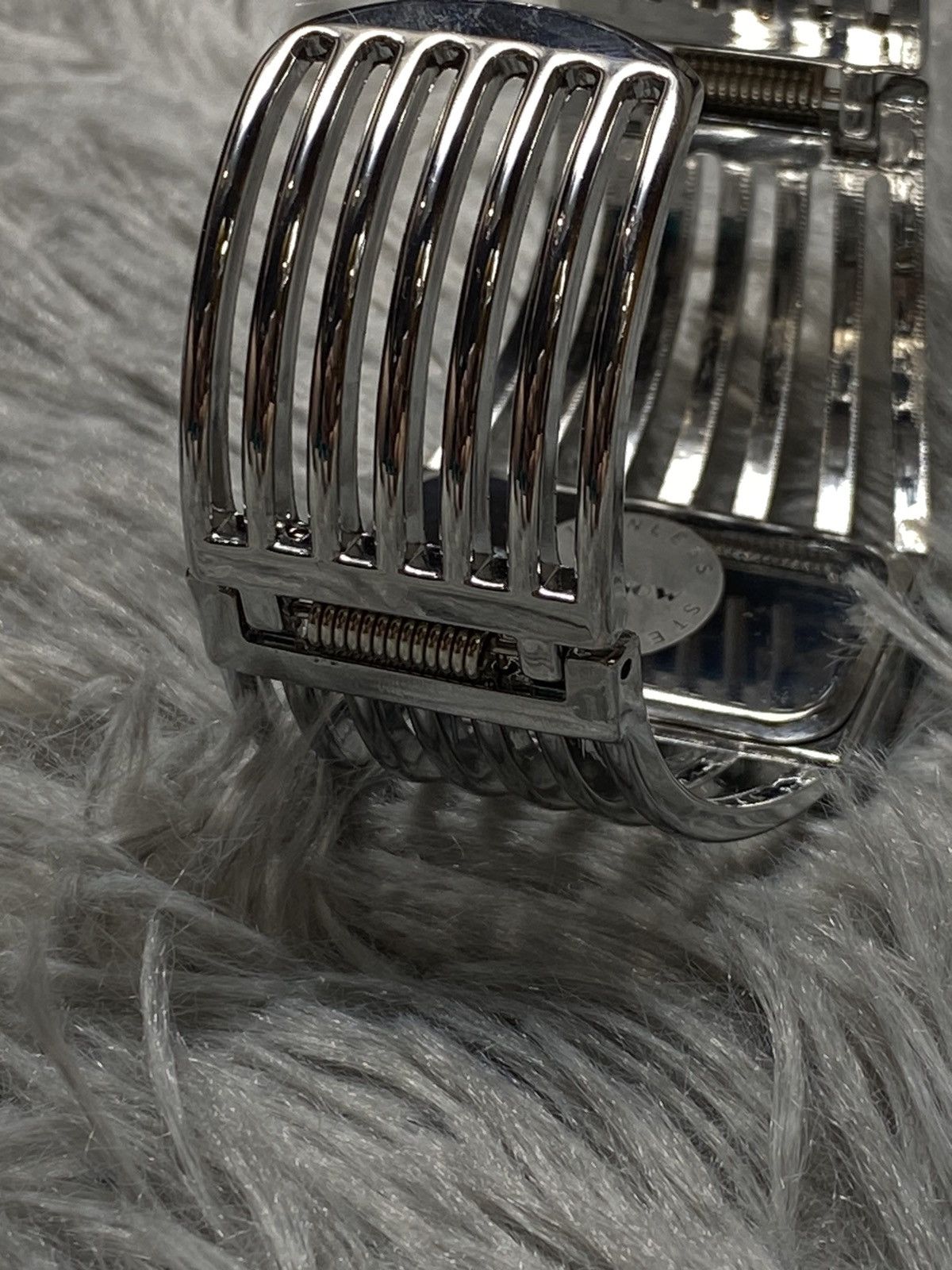 Jewelry Futuristic Silver Bracelet Watch - Japanese Brand Size ONE SIZE - 11 Thumbnail