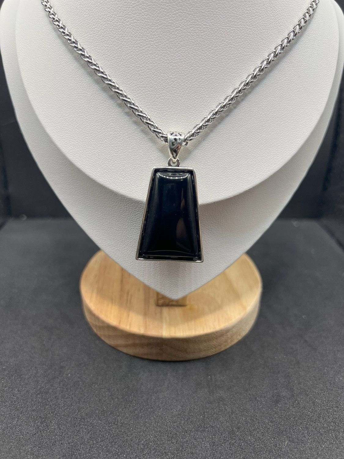 Jewelry Black Agate Crystal Silver Chain Necklace Size ONE SIZE - 3 Thumbnail