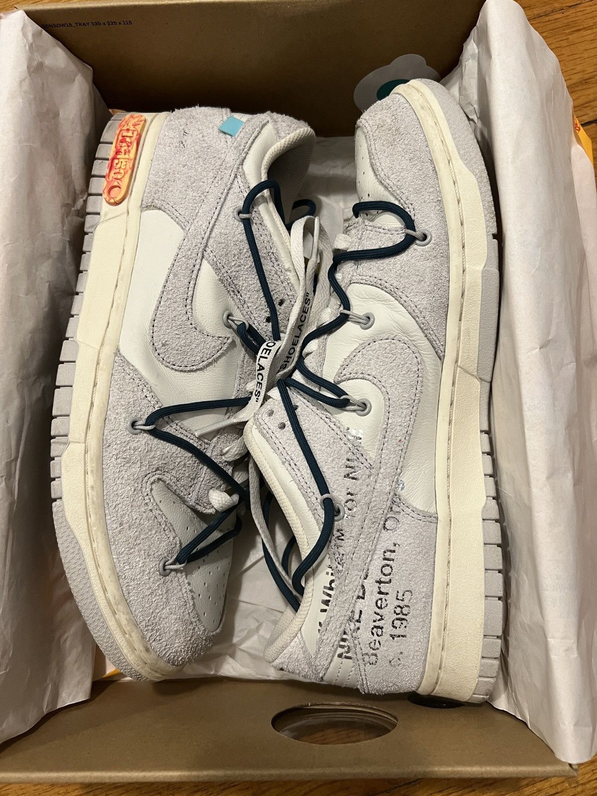 Nike × Off-White Nike Off-White Dunk Low Lot 16 Size US 10.5 / EU 43-44 - 2 Thumbnail