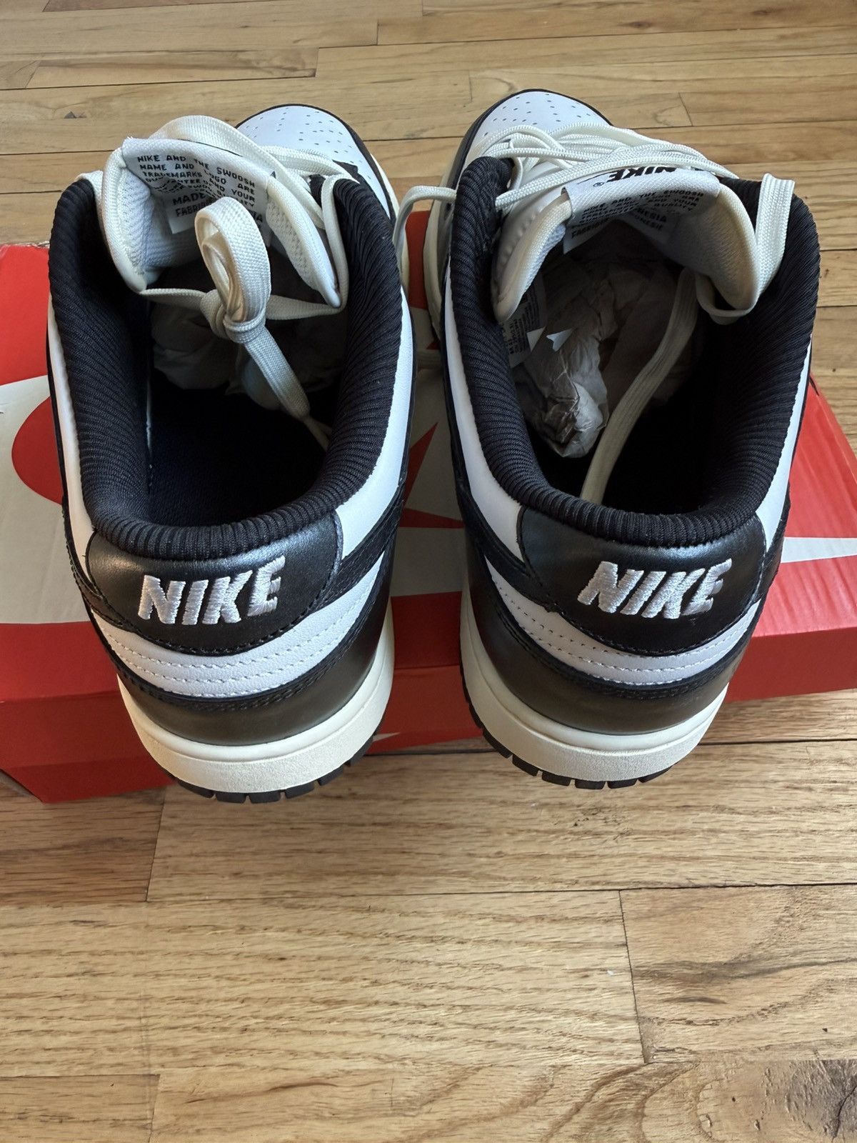 Nike Nike Dunk Low Premium (Womens) Size US 11 / EU 44 - 6 Thumbnail