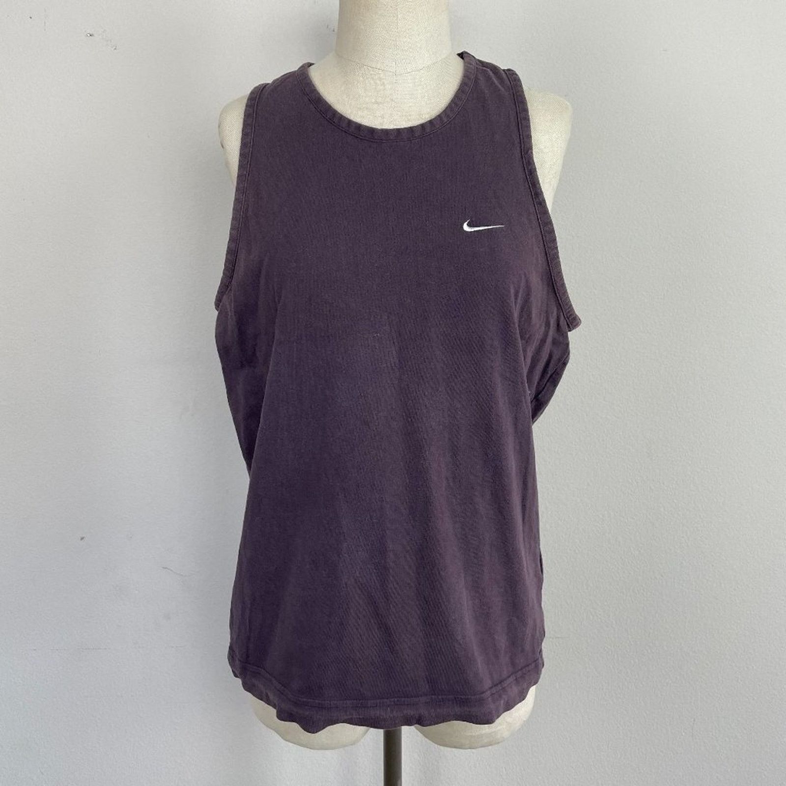Nike Vintage Nike Unisex Tank, Size M Size US M / EU 48-50 / 2 - 1 Thumbnail