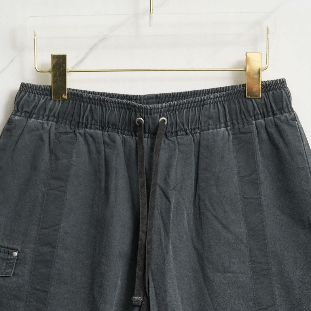 John Elliott John Elliott Men's Straight Cargo Shorts Size US 32 / EU 48 - 2 Thumbnail