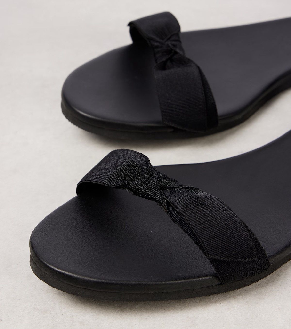 The Row THE ROW Bow leather slingback sandals size 39 Size US 8.5 / IT 38.5 - 5 Thumbnail