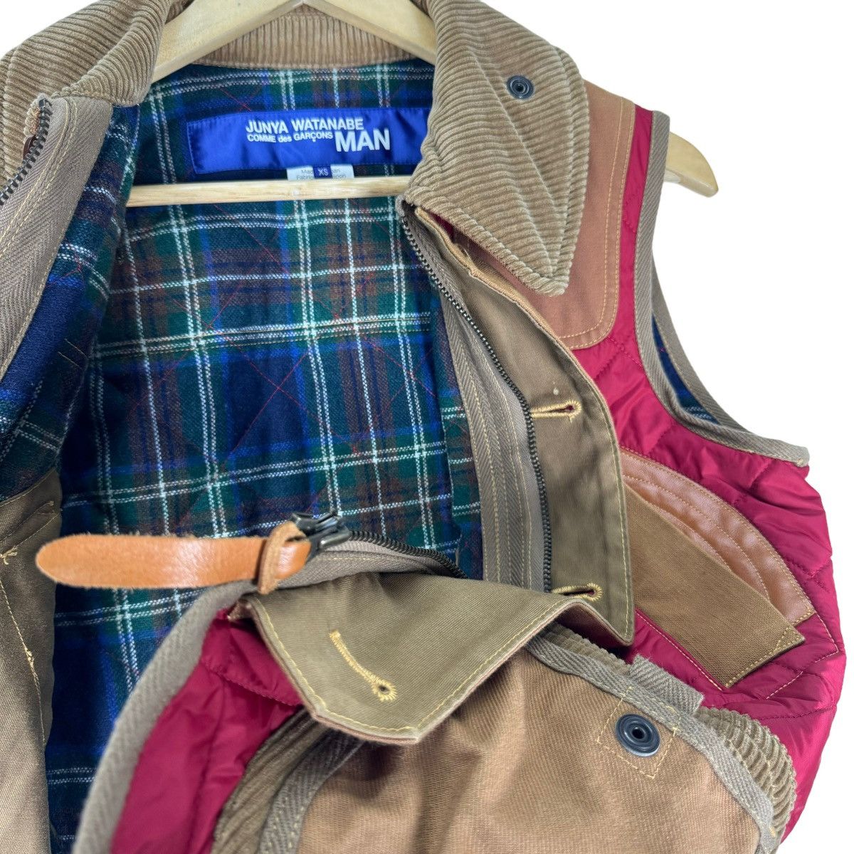 Junya Watanabe 🔥JUNYA WATANABE FW2014 QUILTED NYLON COWHIDE LEATHER VEST Size US XS / EU 42 / 0 - 7 Thumbnail