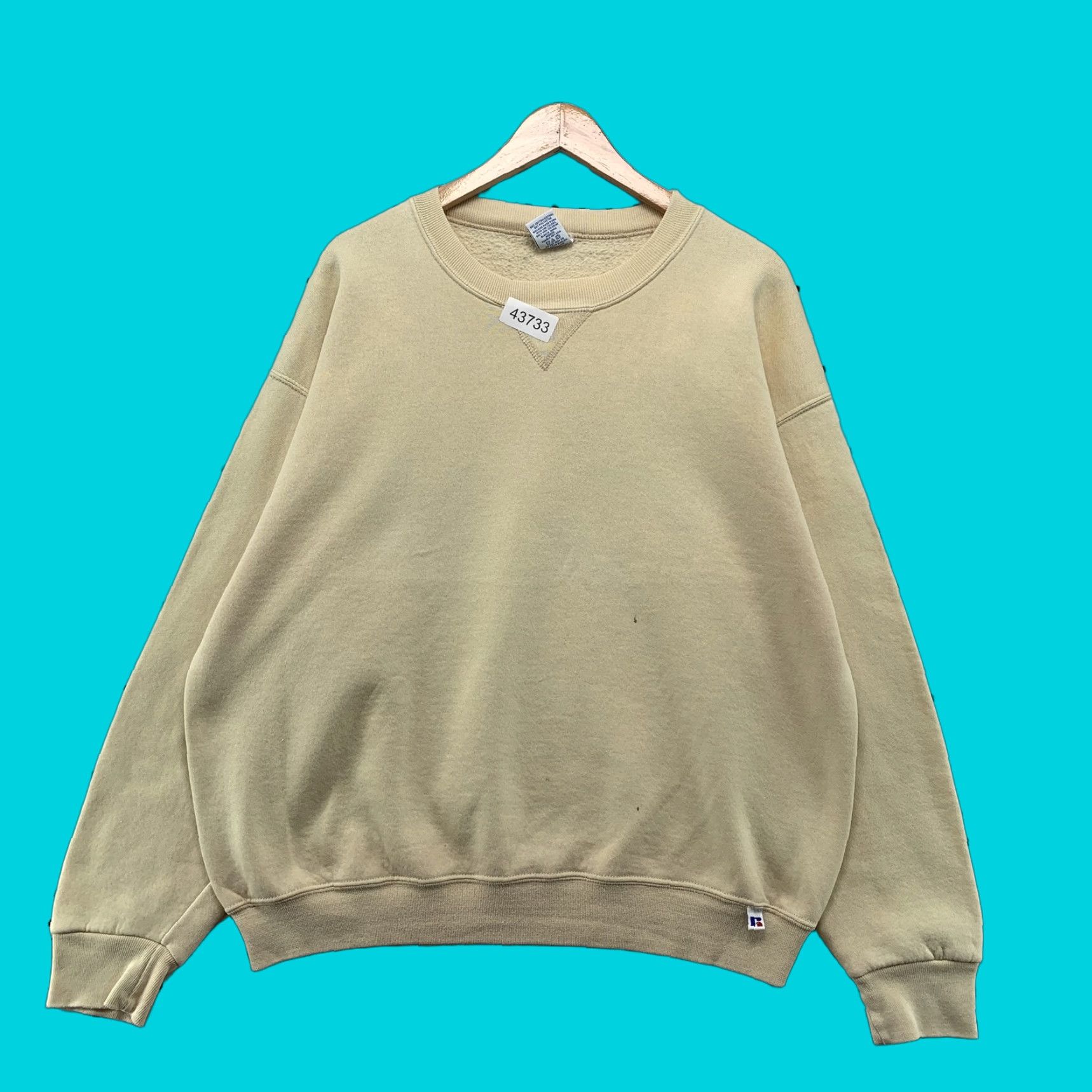 Russell Athletic VINTAGE Russell Athletic Sweatshirt Crewneck Mens L Beige 90s Long Sleeve Shirt Mens Beige 90s Russell Athletic Crewneck Sweatshirt Size US L / EU 52-54 / 3 - 1 Thumbnail