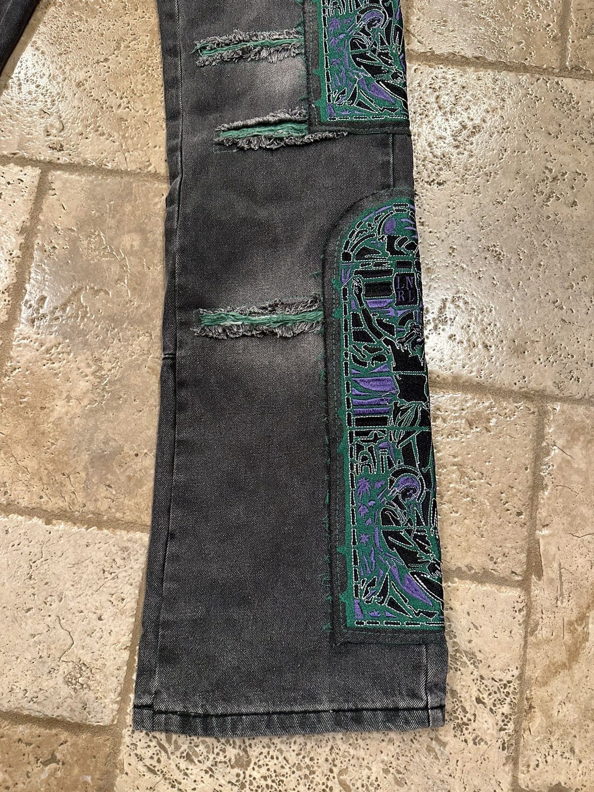 Who Decides War Who Decides War WDW Catherdral Patch Fusion Flare Denim Size US 30 / EU 46 - 3 Thumbnail