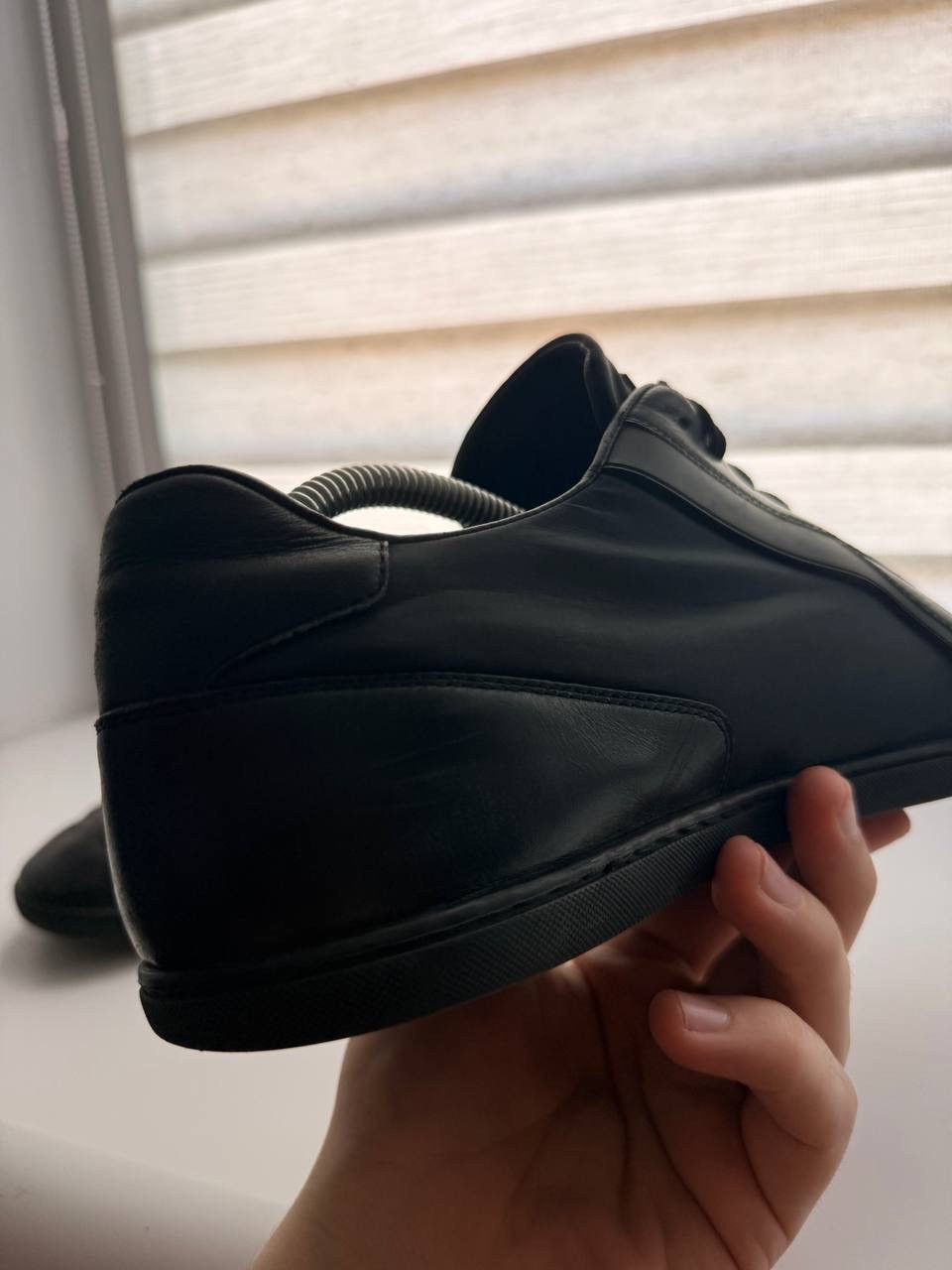 Louis Vuitton Louis Vuitton trainers sneaker leather neylon size 8 Size US 8 / EU 41 - 7 Thumbnail