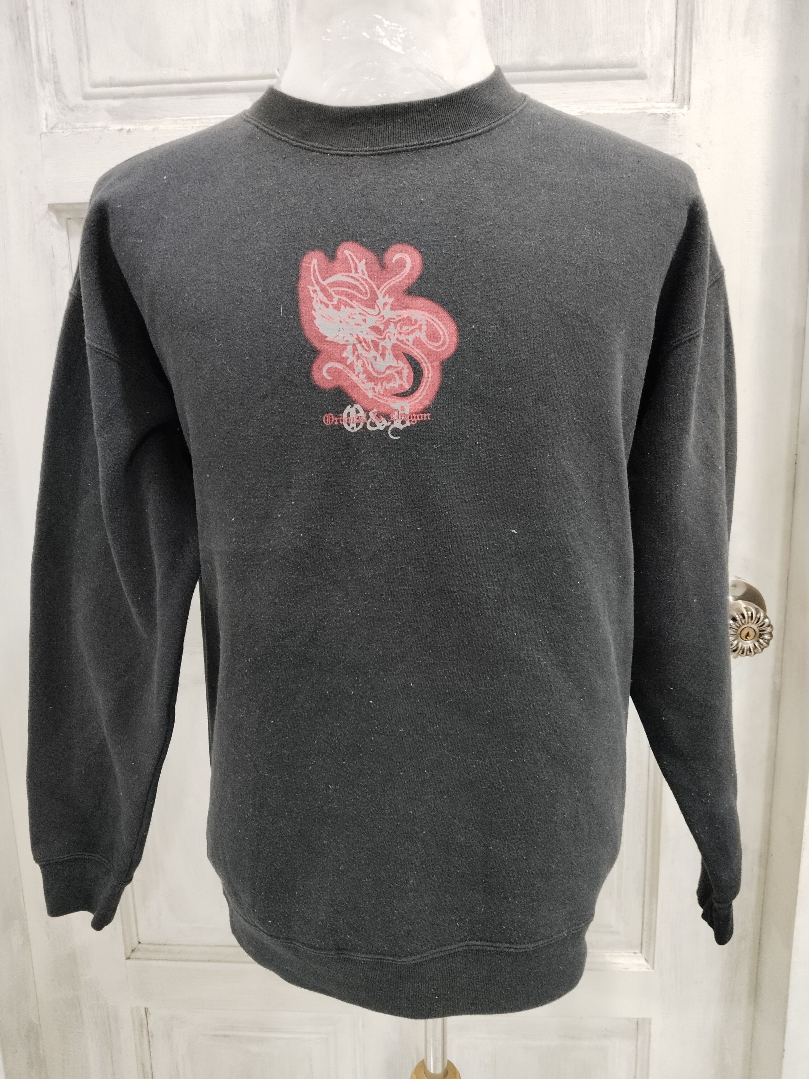 Vintage Oriental & Dragon Art Sweatshirt