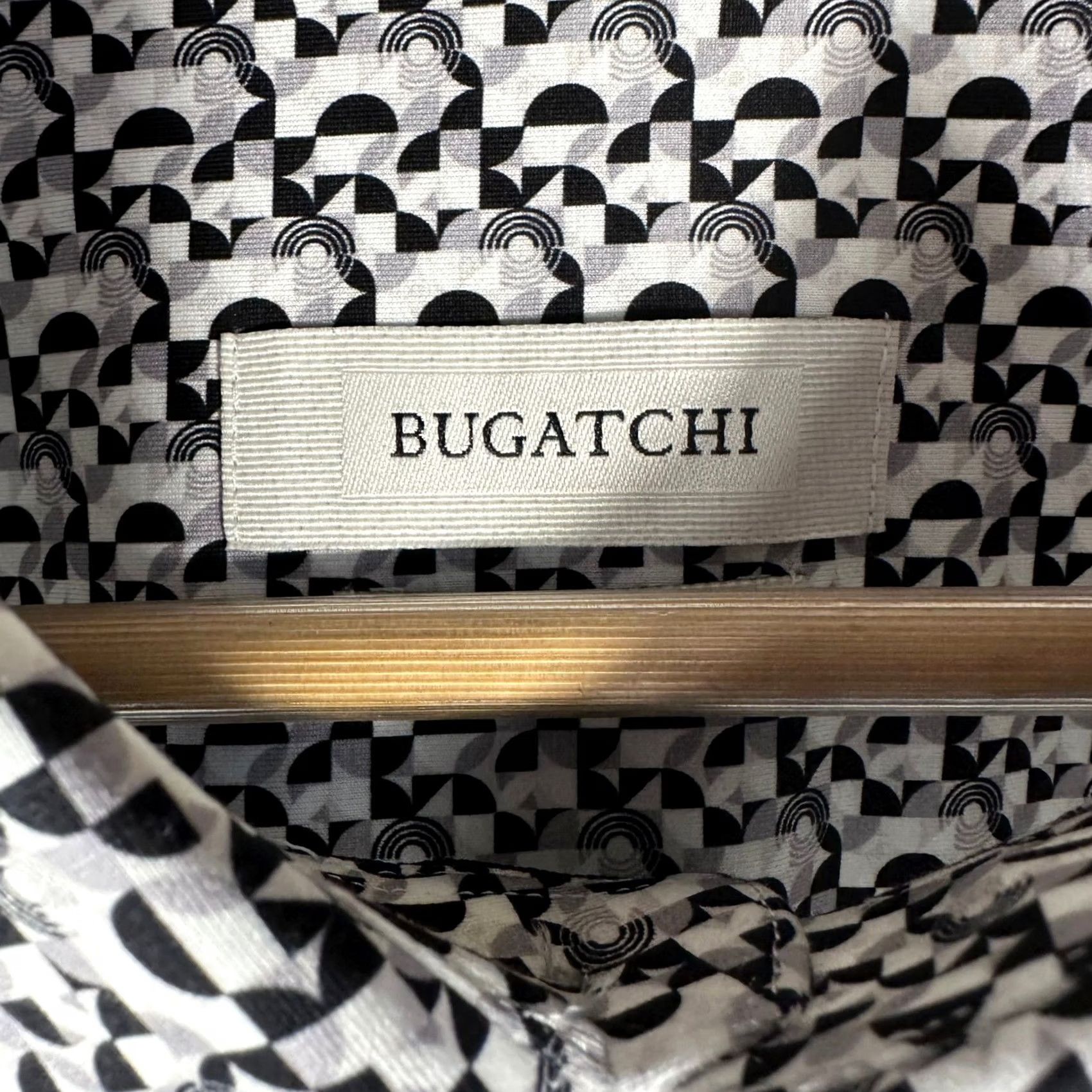 BUGATCHI BUGATCHI OoohCotton Tech Shirt Geometric Print Mens 3XL Cement Big & Tall Button-Up Collared Short Sleeve? Size US XXL / EU 58 / 5 - 4 Thumbnail