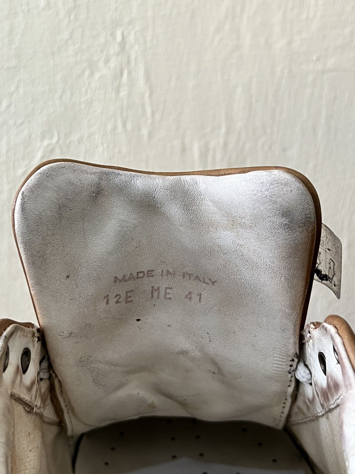 Dior DIOR B01 INSPIRED LOW-TOPS IN TAN/WHITE 🤎 Size US 8 / EU 41 - 10 Thumbnail