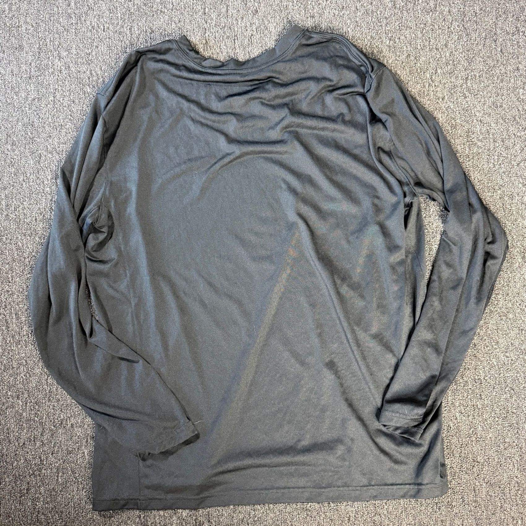 Nike VINTAGE Nike Dri-Fit Tee L Lightweight Black Y2k Longsleeve Athletic Training Womens Size L / US 10 / IT 46 - 2 Thumbnail