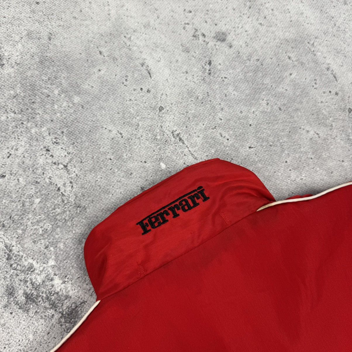 Ferrari Vintage Ferrari F1 Marlboro Vodafone Y2K Racing Jacket Size US L / EU 52-54 / 3 - 11 Thumbnail