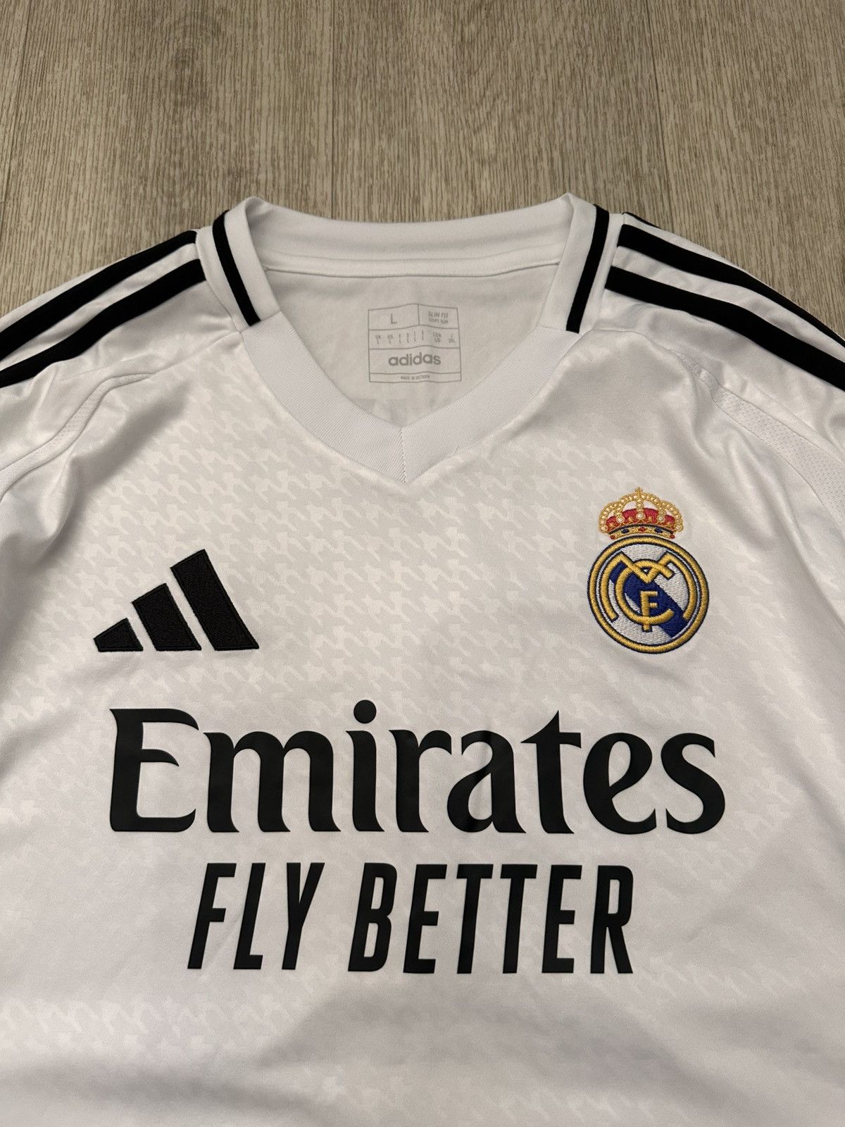 Adidas Adidas Real Madrid 24/25 White Jersey Size US L / EU 52-54 / 3 - 2 Thumbnail