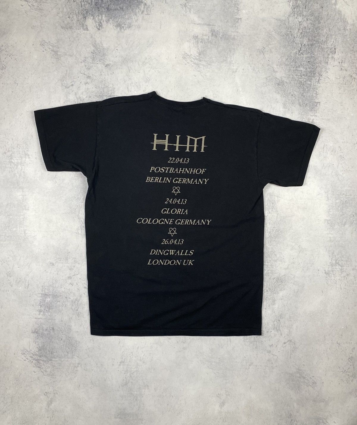 Band Tees × Vintage 2013 HIM Goth Metal Heartagram Tour Tee Y2K Size US L / EU 52-54 / 3 - 10 Thumbnail