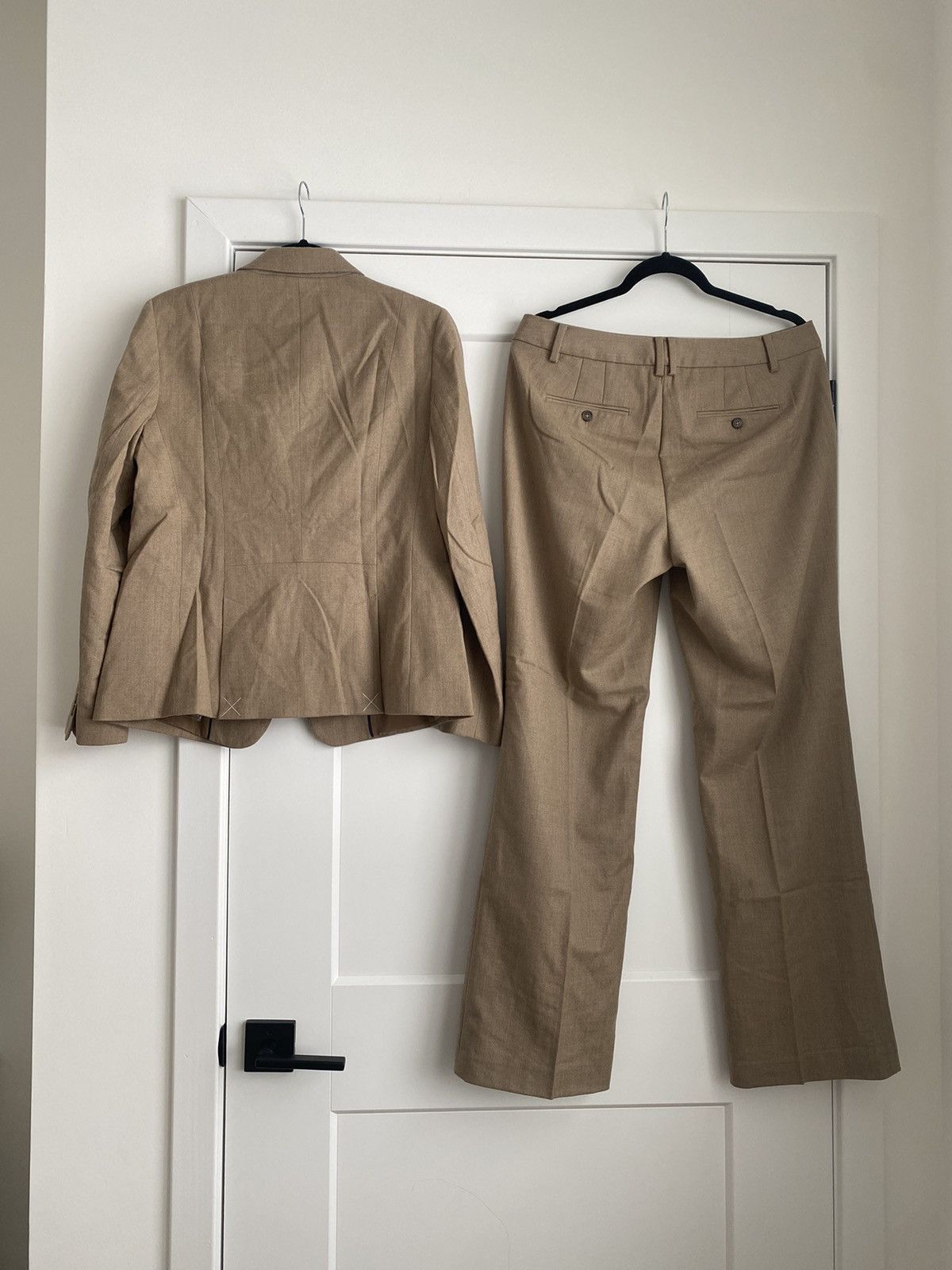 Talbots Talbots Italian Flannel 2Piece Blazer & Pants suits NWT Size M / US 6-8 / IT 42-44 - 11 Thumbnail