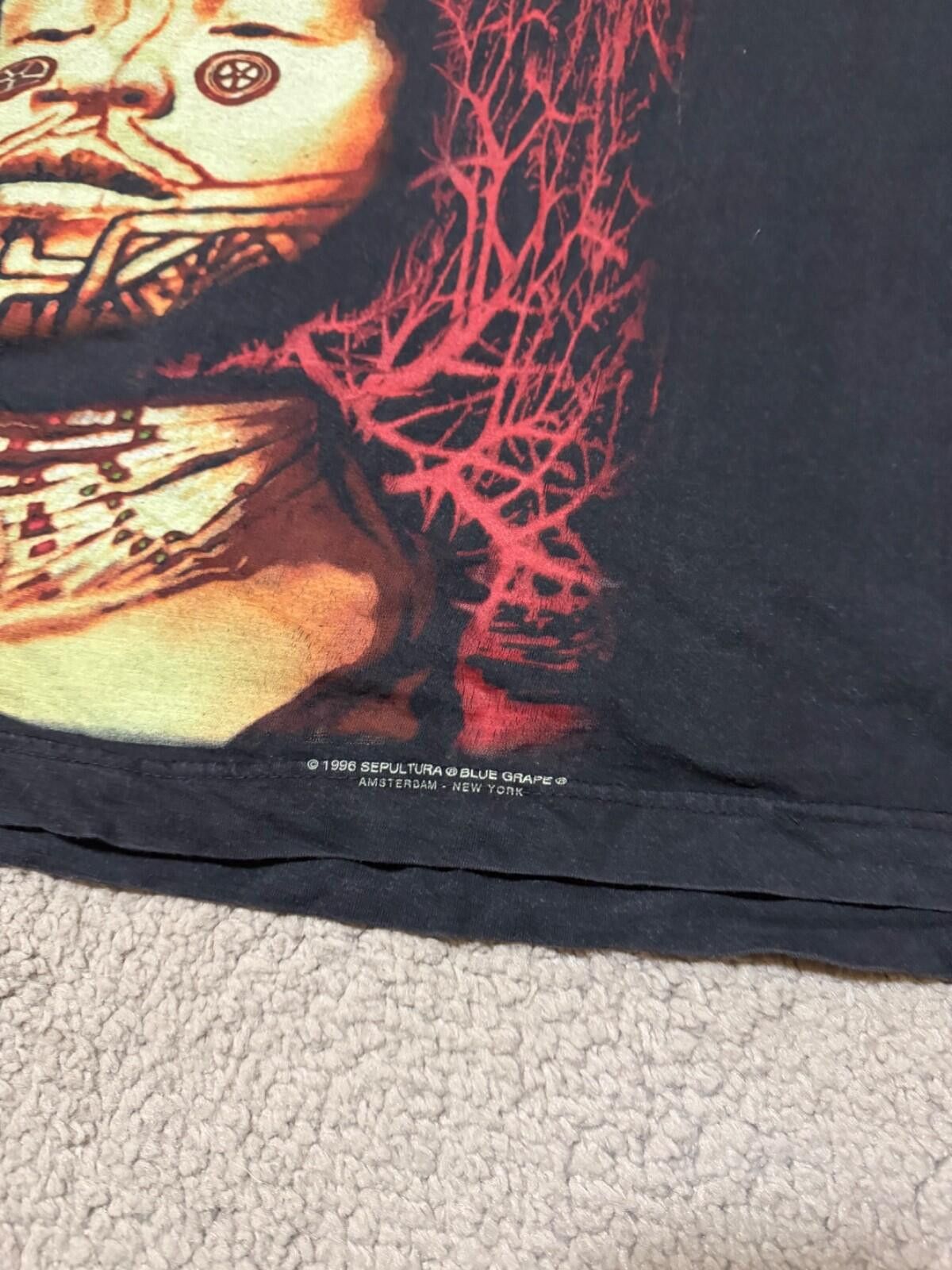 Band Tees Vintage 1996 Sepultura Roots Bloody Roots T-Shirt Size US XL / EU 56 / 4 - 4 Thumbnail