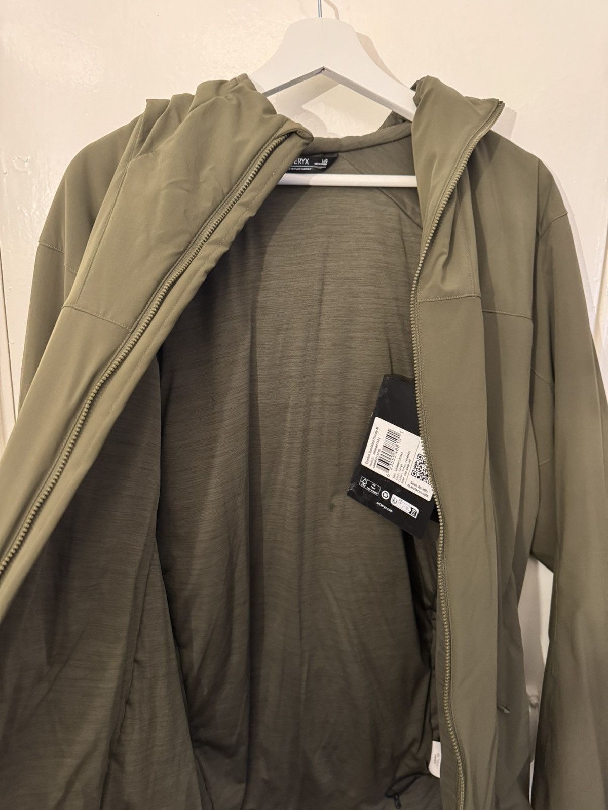 Arc'teryx Arcteryx Epsilon Jacket - Large - New Size US M / EU 48-50 / 2 - 4 Thumbnail