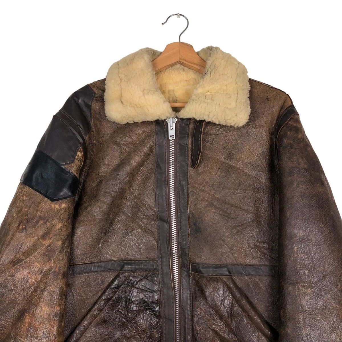 Schott 🔥VINTAGE B3 SHEARLING SHEEPSKIN LEATHER JACKET SCHOTT USA Size US M / EU 48-50 / 2 - 3 Thumbnail