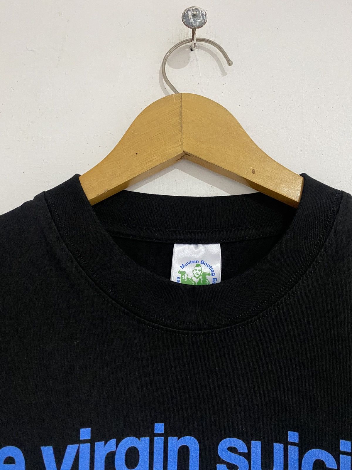 Japanese Brand Fan Made The Virgin Suicide Movie Tee Size US L / EU 52-54 / 3 - 3 Thumbnail