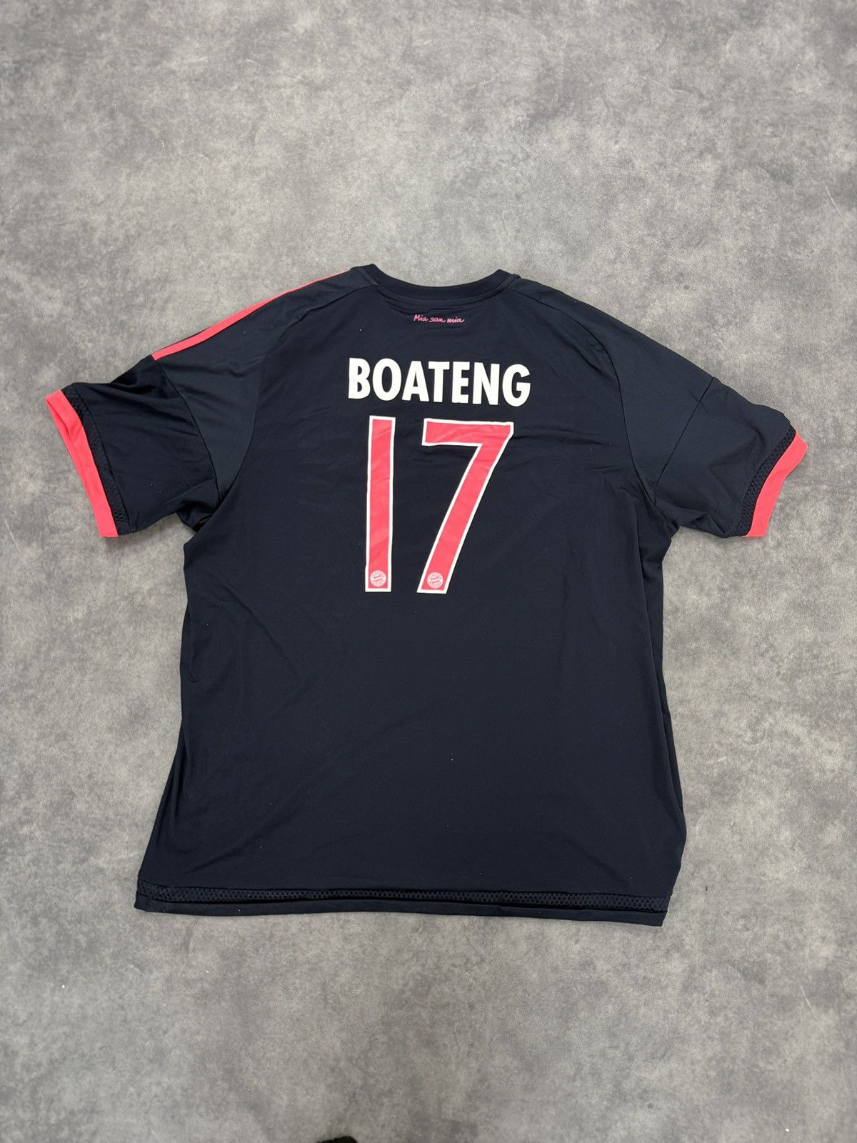 Adidas 2015 jersey bayern munchen #17 kevin prince boateng Size US XXL / EU 58 / 5 - 1 Thumbnail
