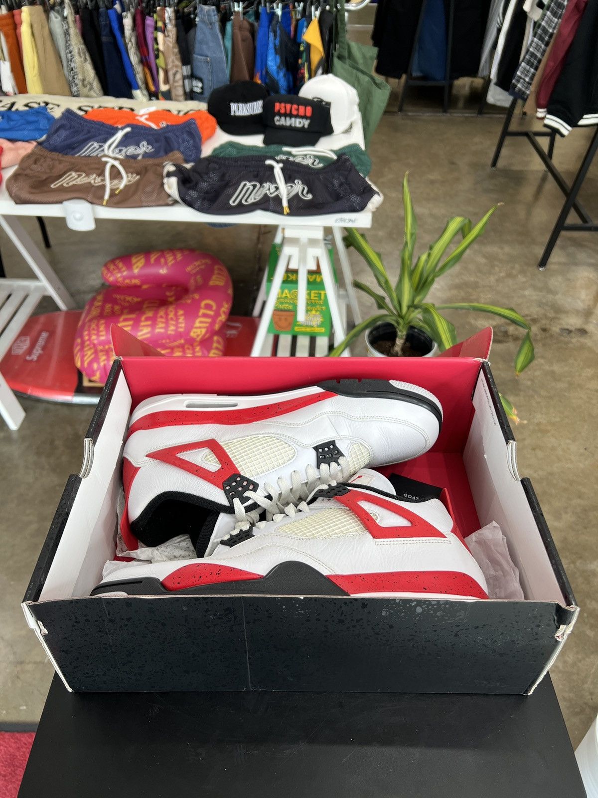Jordan Brand Air Jordan 4 Red Cement Sz. 12.5 (2023) Size US 12.5 / EU 45-46 - 10 Thumbnail