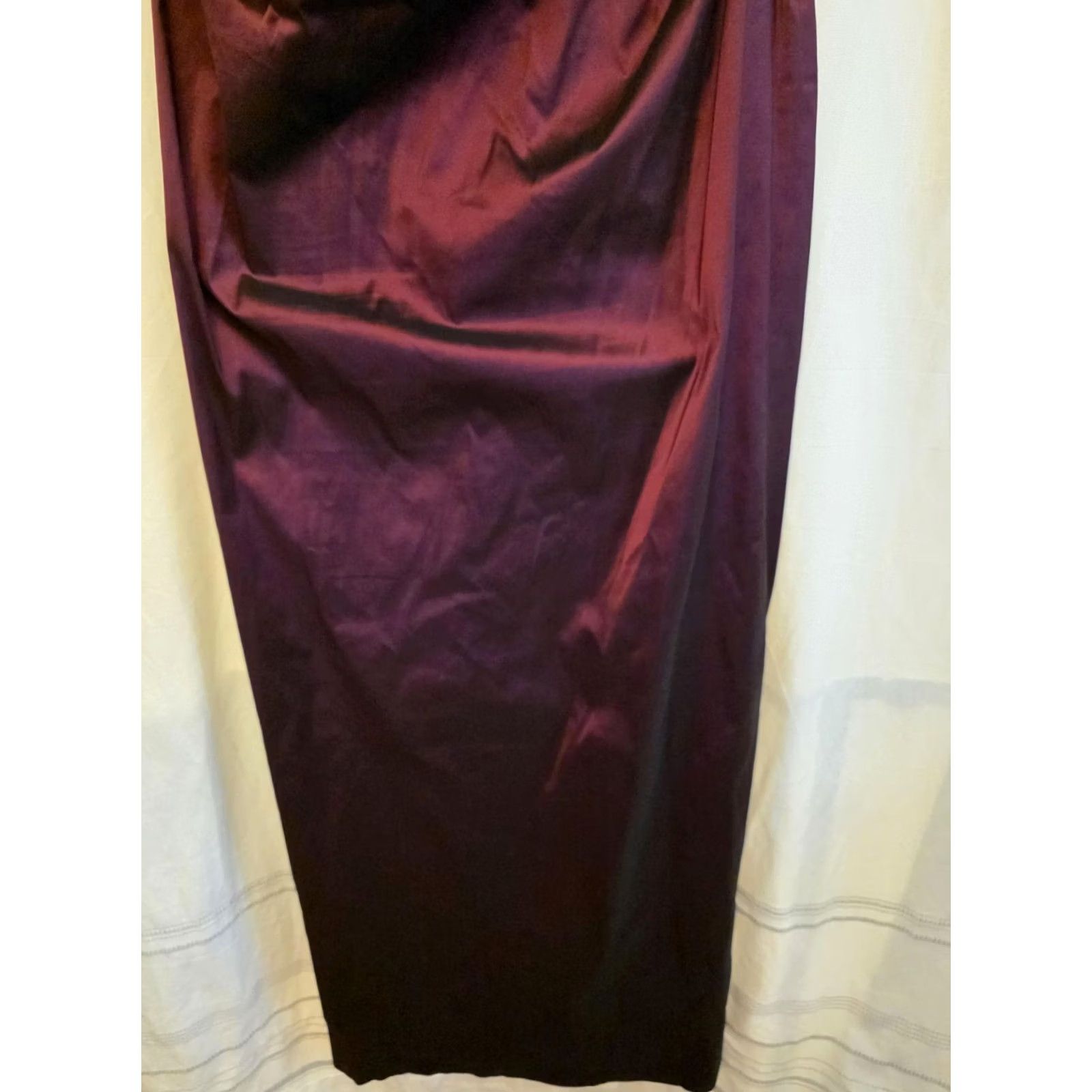 Vintage Teri Jon Dress Womens 16 Red Off Shoulder Puff Sleeve Ruched Satin Maxi Formal Dress Size XXL / US 16-18 / IT 52-54 - 6 Thumbnail