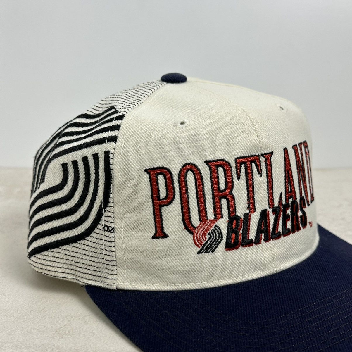 Vintage Vintage Hat Portland Blazers Laser Sports Specialties Hat Size ONE SIZE - 2 Thumbnail