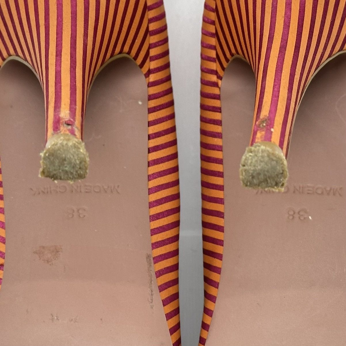 Kurt Geiger Kurt Geiger Gold Striped Satin Heels Statement Bow 38 US 7 Size US 8 / IT 38 - 13 Thumbnail