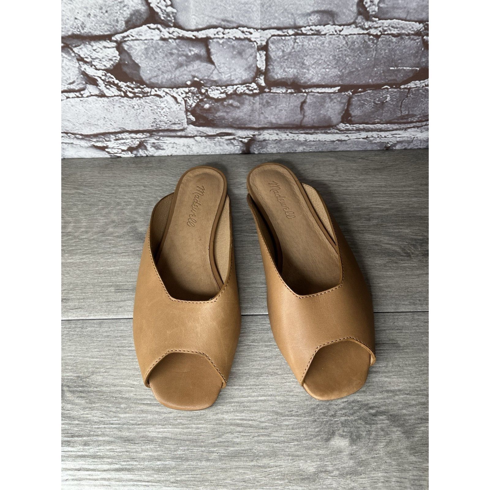 Madewell Madewell The Erica Peep-Toe Mule in English Saddle tan leath Size US 6.5 / IT 36.5 - 11 Thumbnail