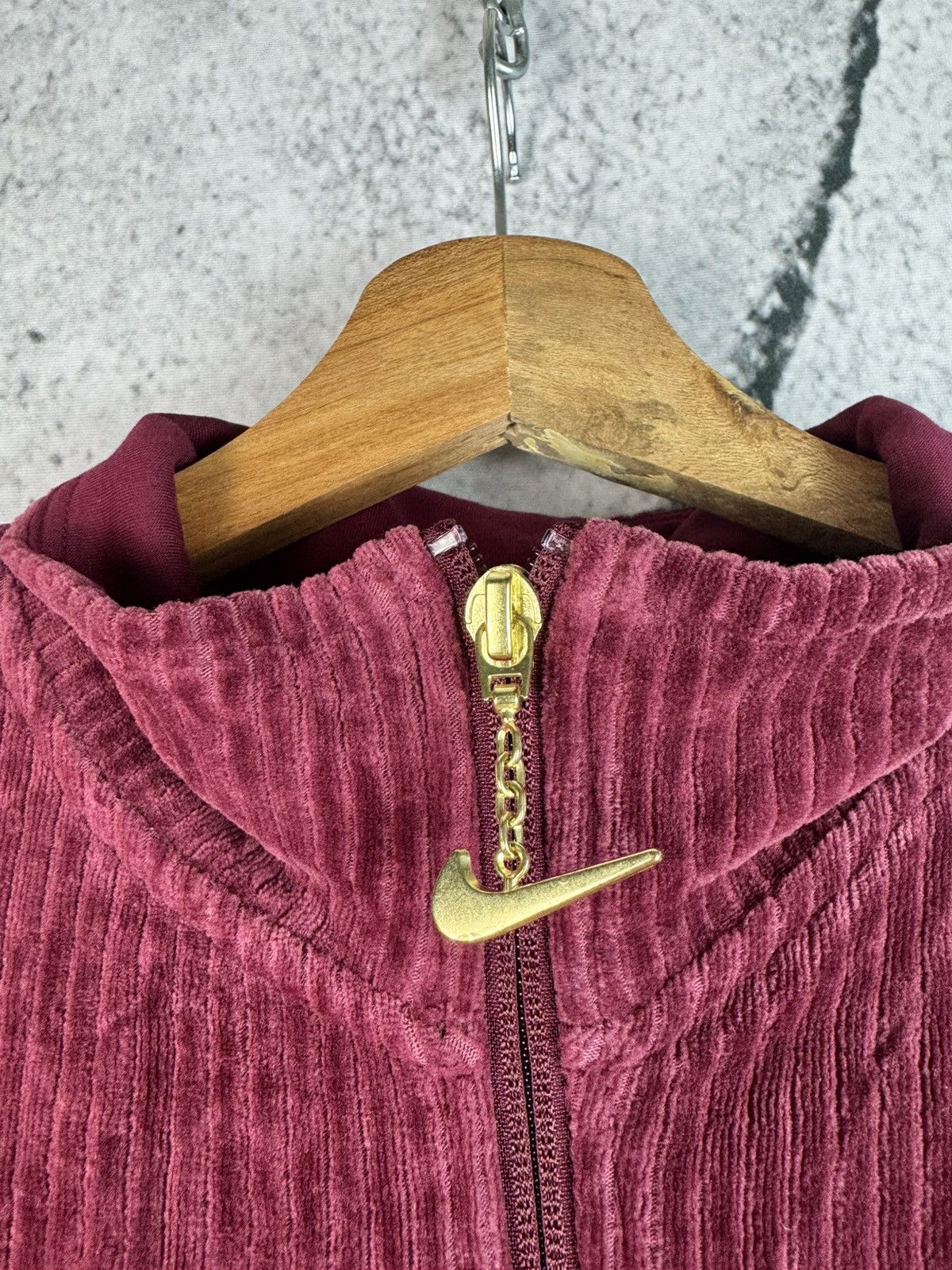 Nike Y2K style Nike rare baggy oversized velvet zip-up hoodie Size S / US 4 / IT 40 - 3 Thumbnail