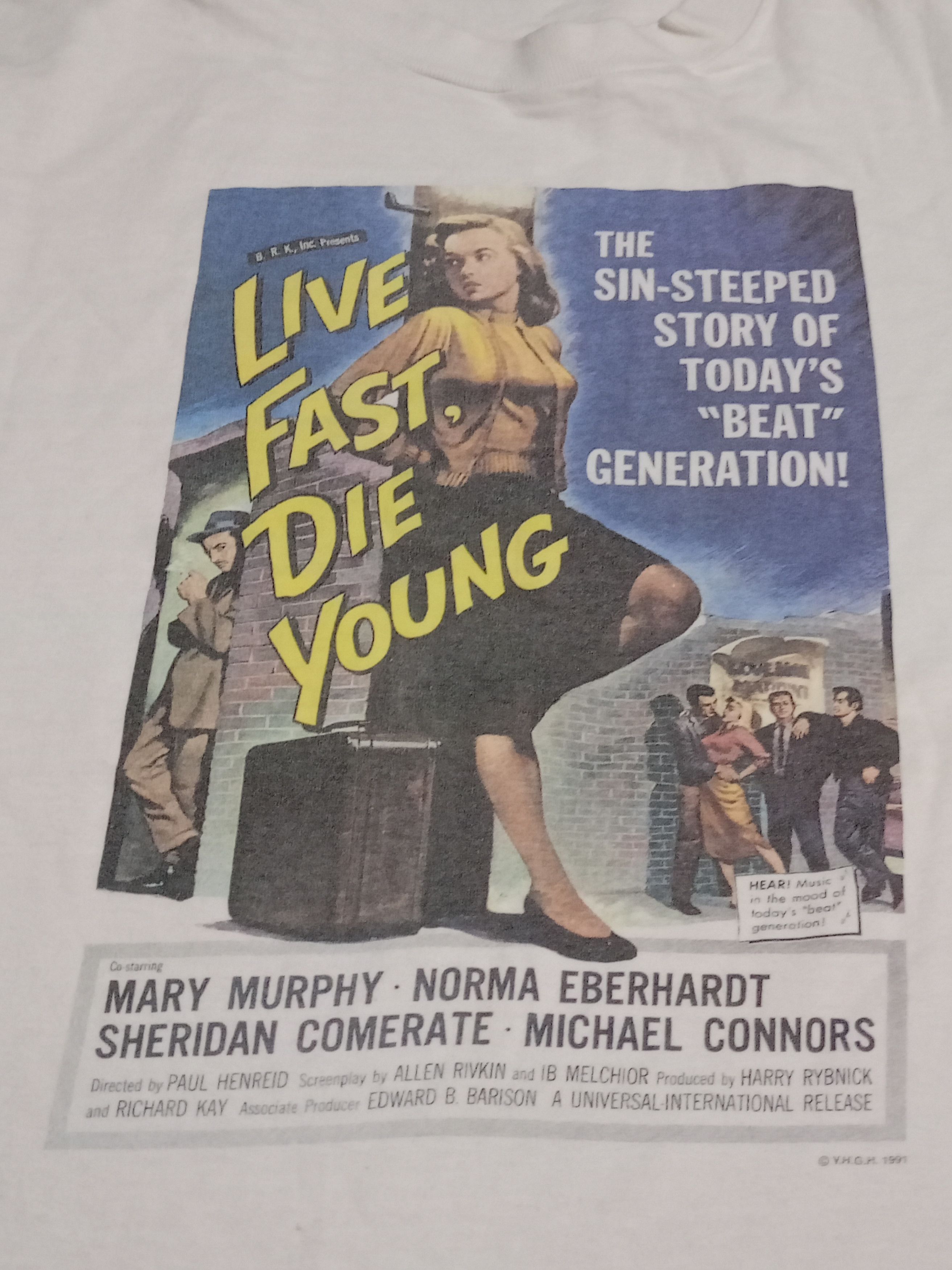 Vintage Vintage rare live fast die young movie t shirt Size US L / EU 52-54 / 3 - 3 Thumbnail