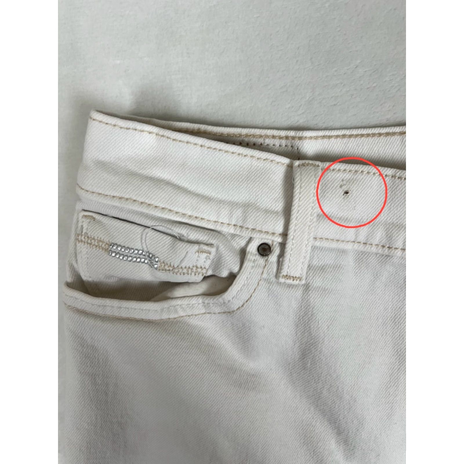 Levi's VINTAGE Levi's Jeans 512 Bootcut White Denim Slimming 14M 90s Retro USA 30x30 Womens Jeans Size 36" / US 14 / IT 50 - 3 Thumbnail