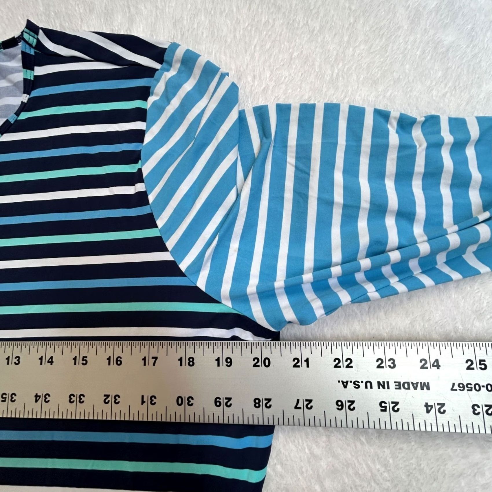 Lands' End Lands' End Womens Striped Long-Sleeve Rash Guard Swim Shirt Large Blue 14-16 Ultra-Comfort Nylon Spandex Size L / US 10 / IT 46 - 6 Thumbnail