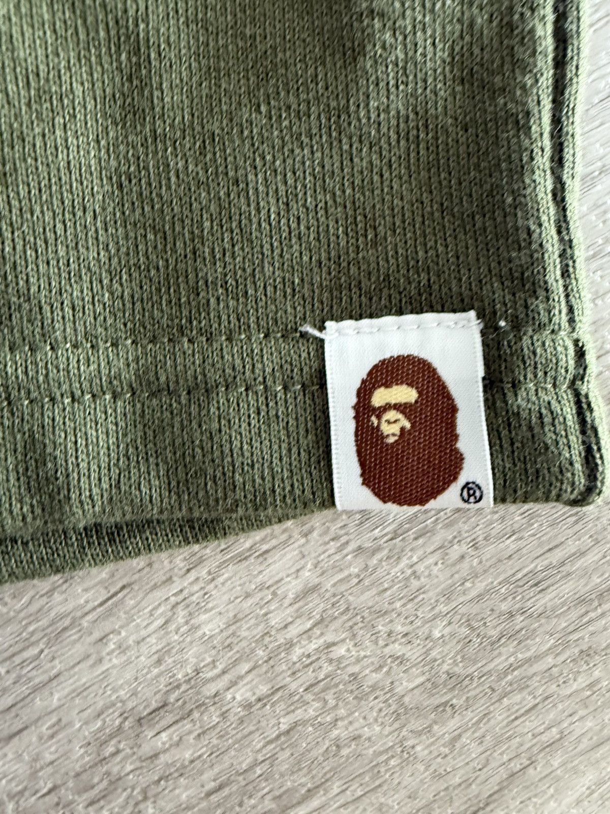 Bape Bape olive shark shorts Size US 34 / EU 50 - 2 Thumbnail