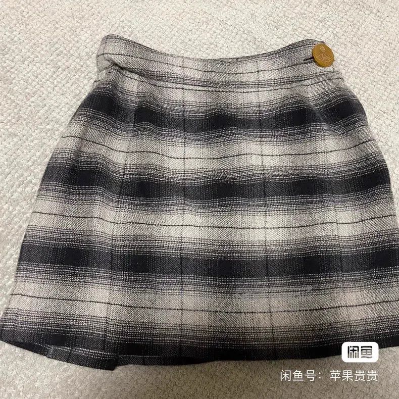 Vivienne Westwood Vivienne Westwood size M Plaid Skirt Size 25" / US 0 / IT 36 - 2 Thumbnail