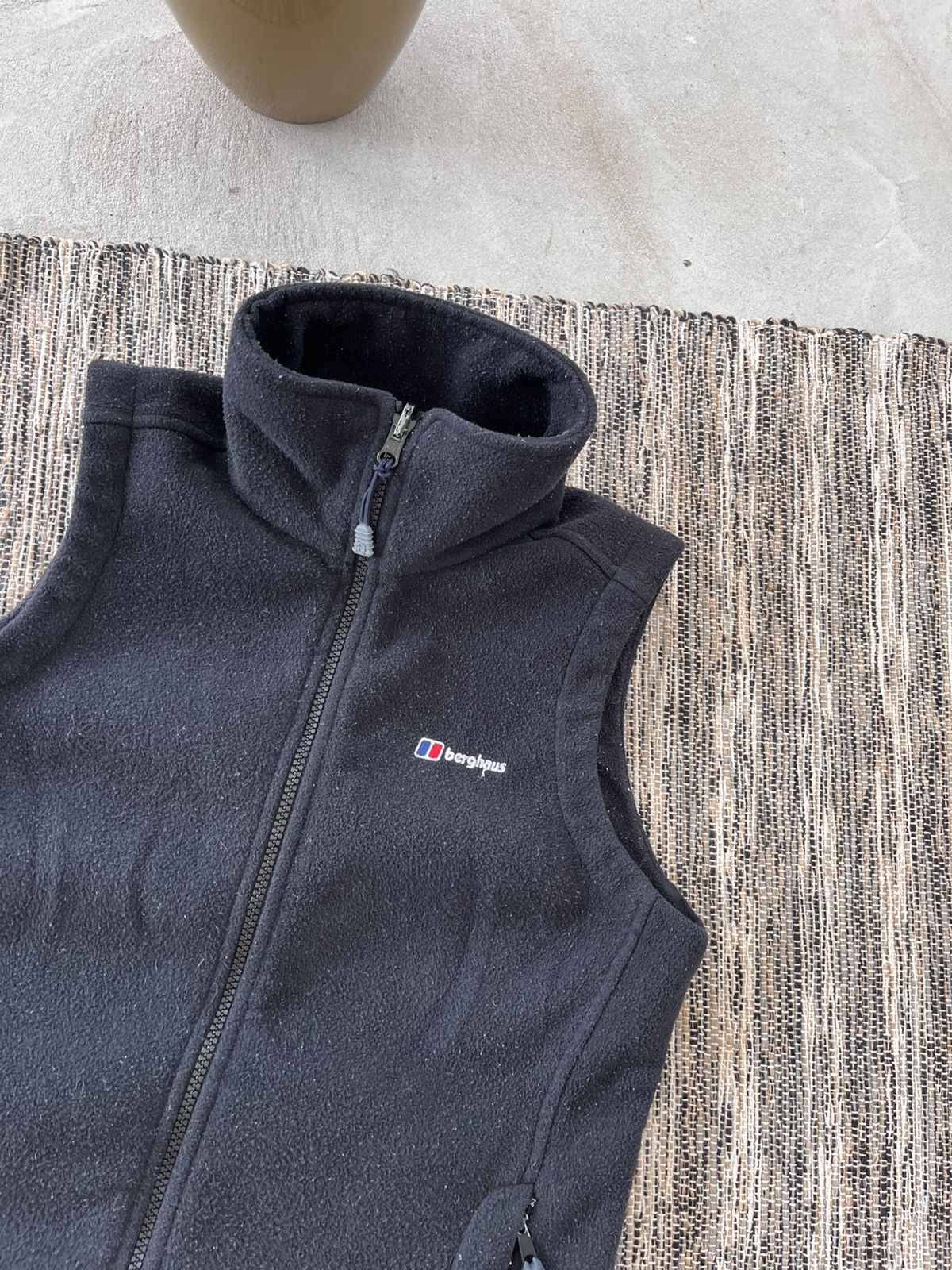 Berghaus × Vintage Vintage Berghaus Fleece Vest Black outdoorwear Y2K Size M / US 6-8 / IT 42-44 - 4 Thumbnail