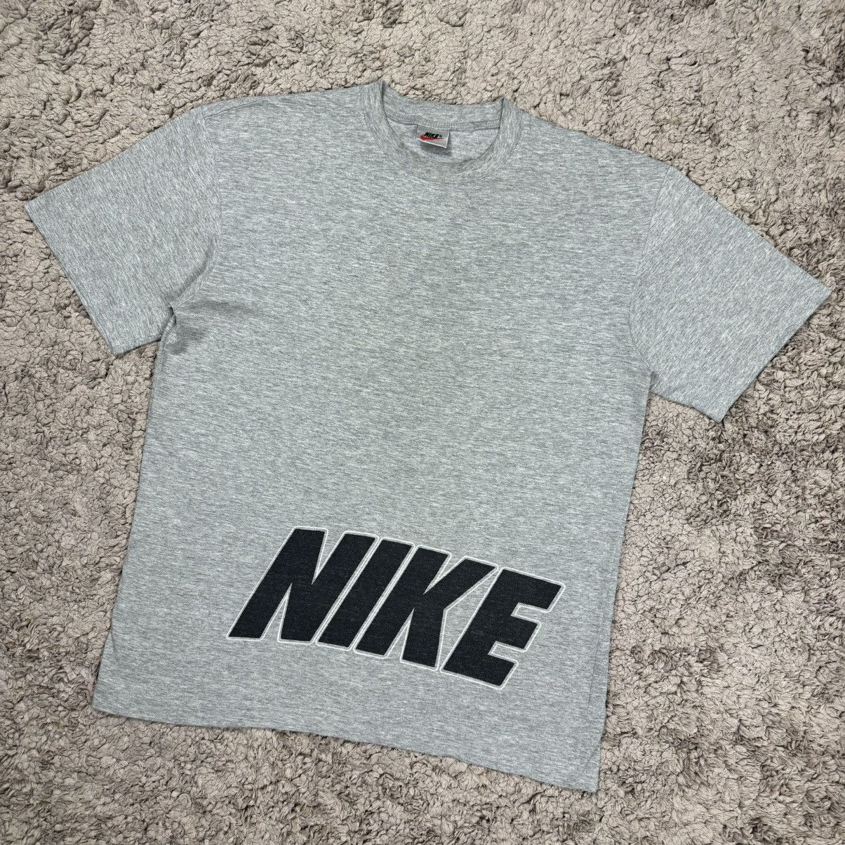 Nike × Vintage Vintage Nike Big Logo T-shirt Size US M / EU 48-50 / 2 - 4 Thumbnail