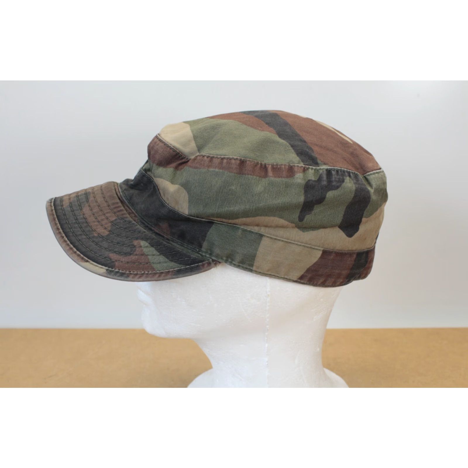 Vintage VINTAGE US ARMY ISSUE Hat Cap Camouflage Woodland Camo 6 ¾ Atlas Pins BDU Army Cap Unisex Adults Mens Size ONE SIZE - 4 Thumbnail